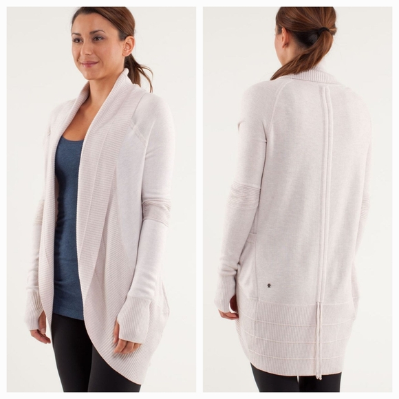 Lululemon Transformation Wrap Size 8 - Picture 14 of 14